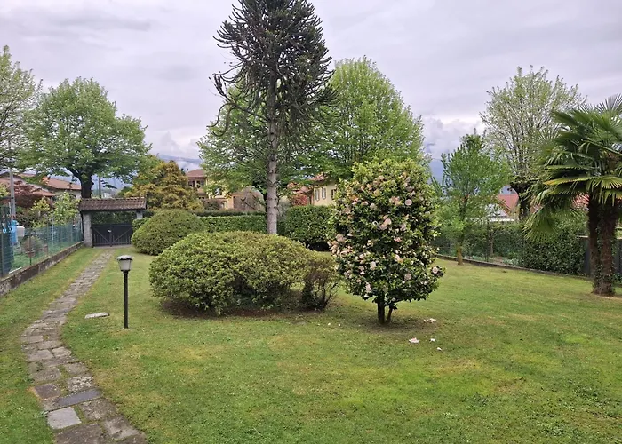 La Casa Di Arnika Бавено