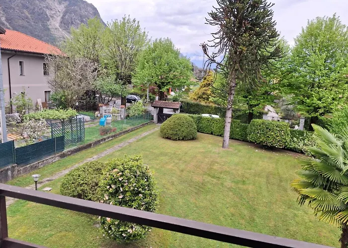 La Casa Di Arnika Дом отдыха Бавено